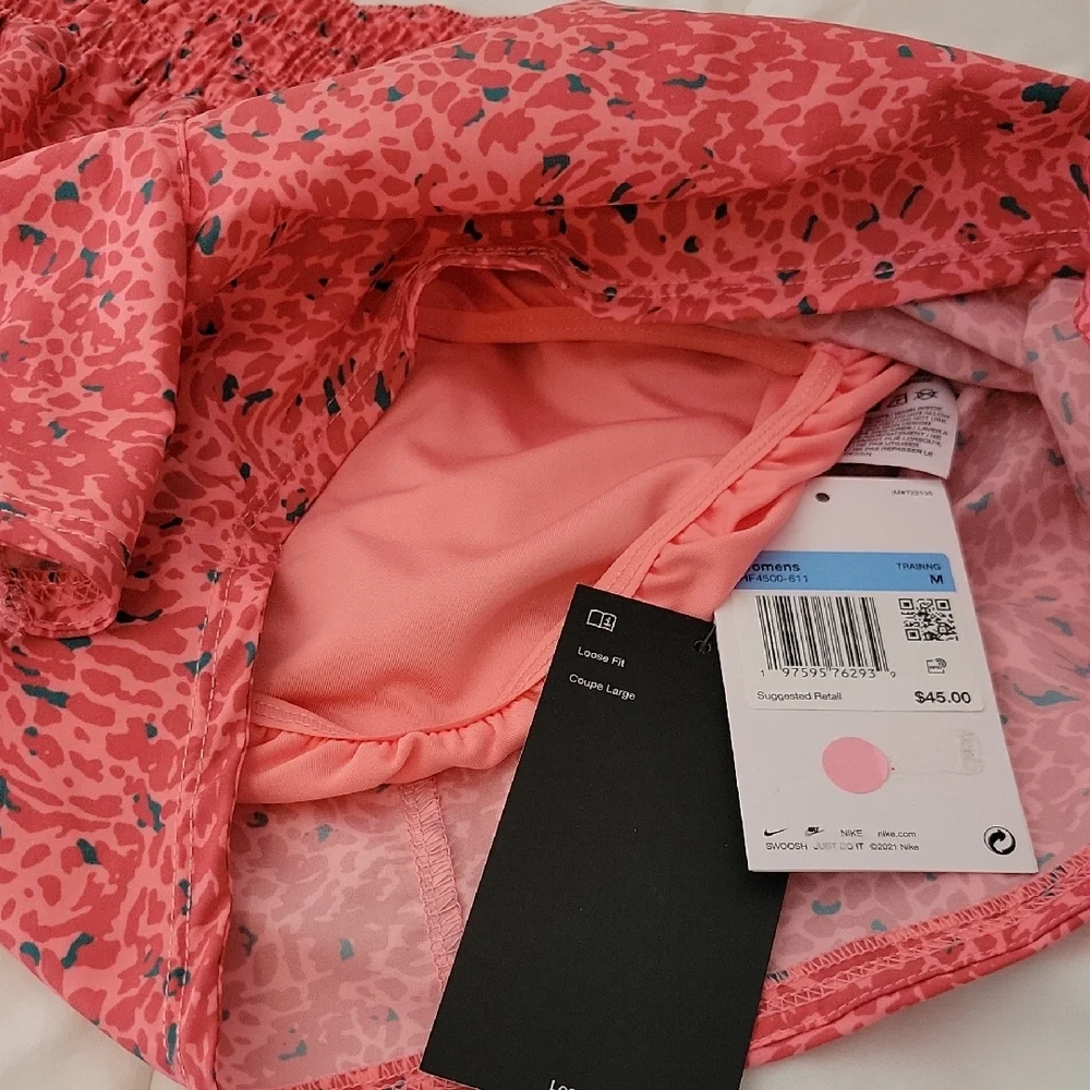 Nike Dri-Fit Loose Fit Running Shorts - Picture 2 of 4